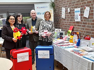 Präsentation der Kinderschutzkoffer